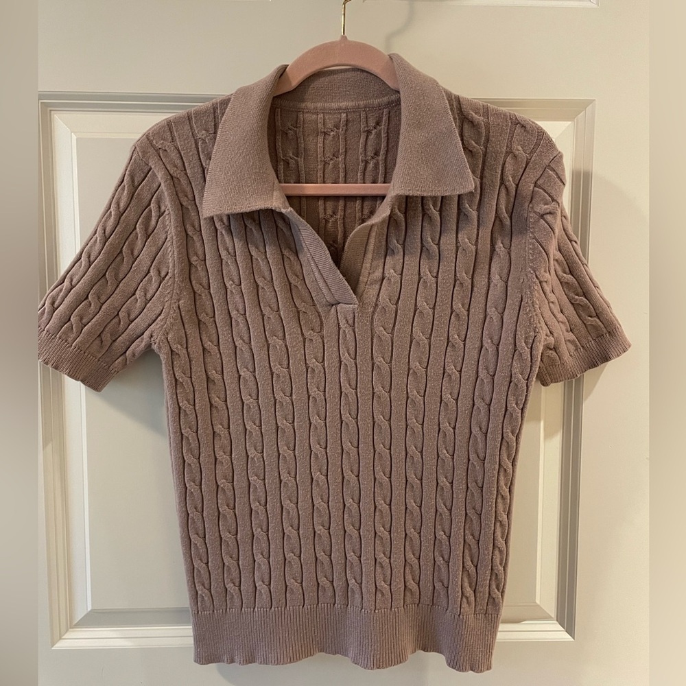 Womens Short-Sleeve Cable Knit Polo Sweater in Taupe